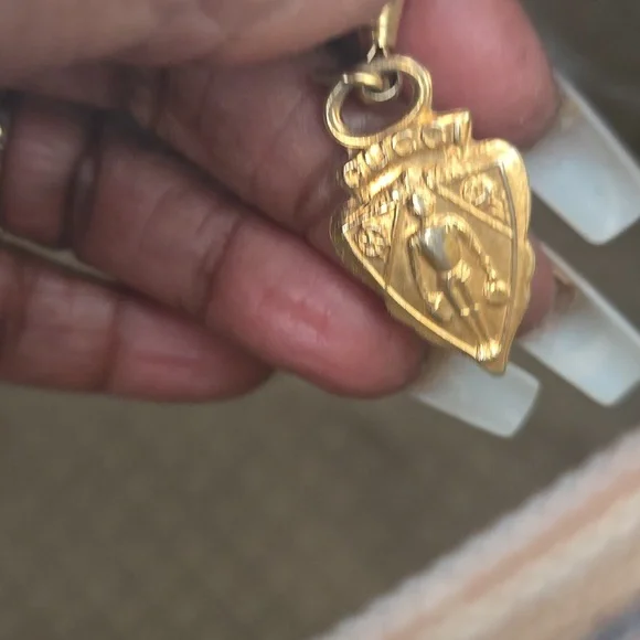 Gucci Gold and Tan Leather Vintage Bundle With Matching Eyeglass Case - Picture 7 of 17